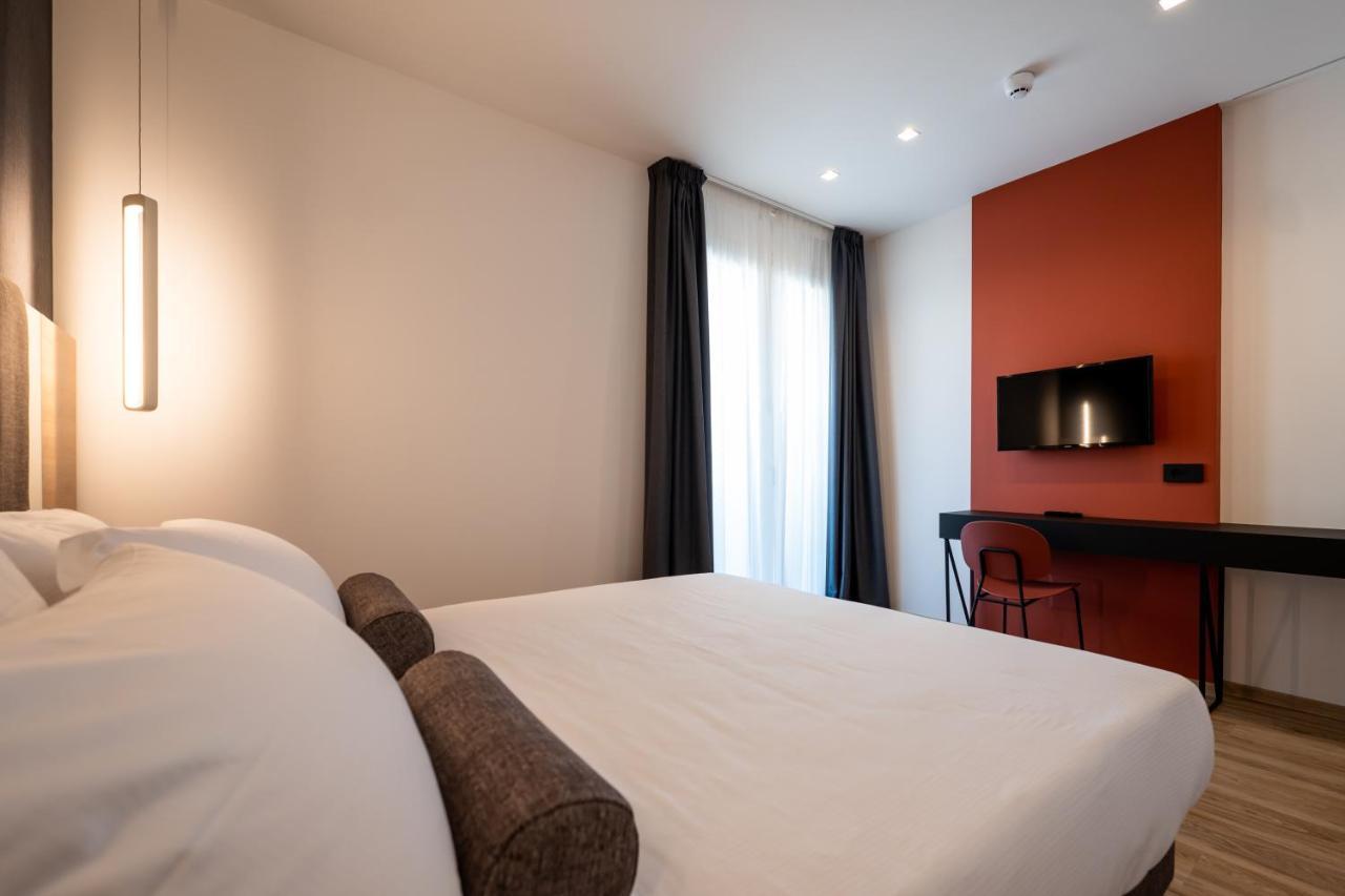 Hotel Sporting Riccione Exterior foto